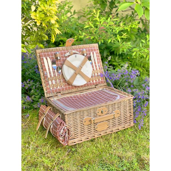Panier Monceau avec nappe 4 personnes